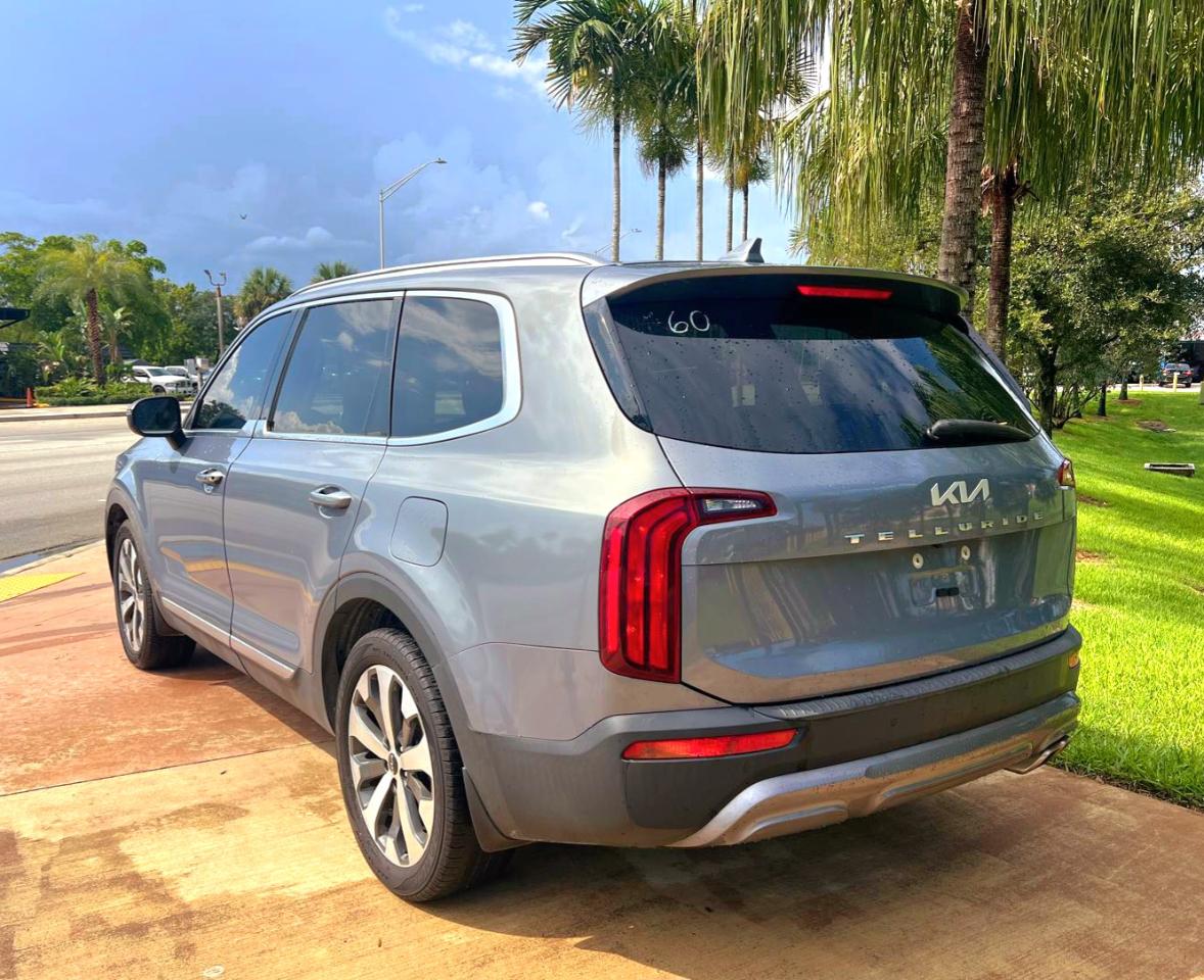 Kia Telluride S 2022