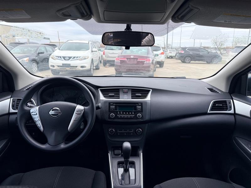 Nissan Versa 1.6 S 5M 2015