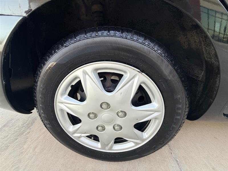 Nissan Versa 1.6 S 5M 2015