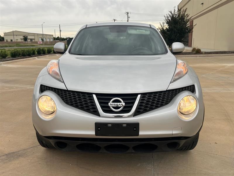 Nissan Juke S FWD 2014