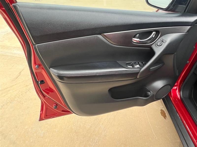 Nissan Rogue S 2WD 2015