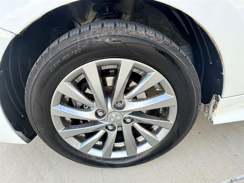 Mitsubishi Mirage G4 SE CVT 2018