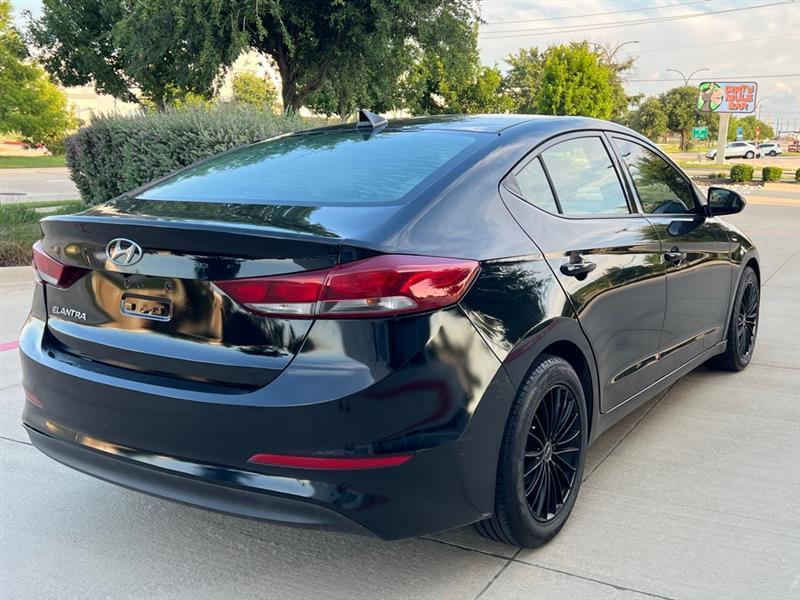 Hyundai Elantra Limited 2018