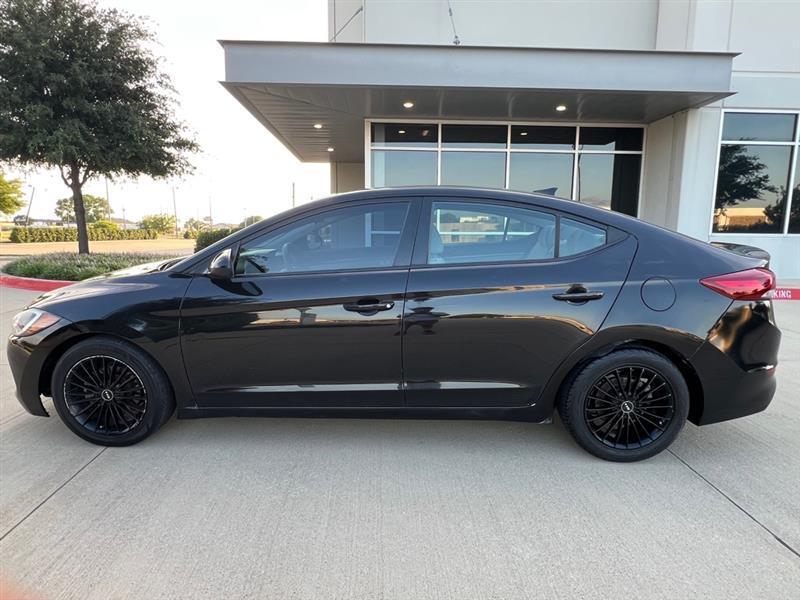 Hyundai Elantra Limited 2018