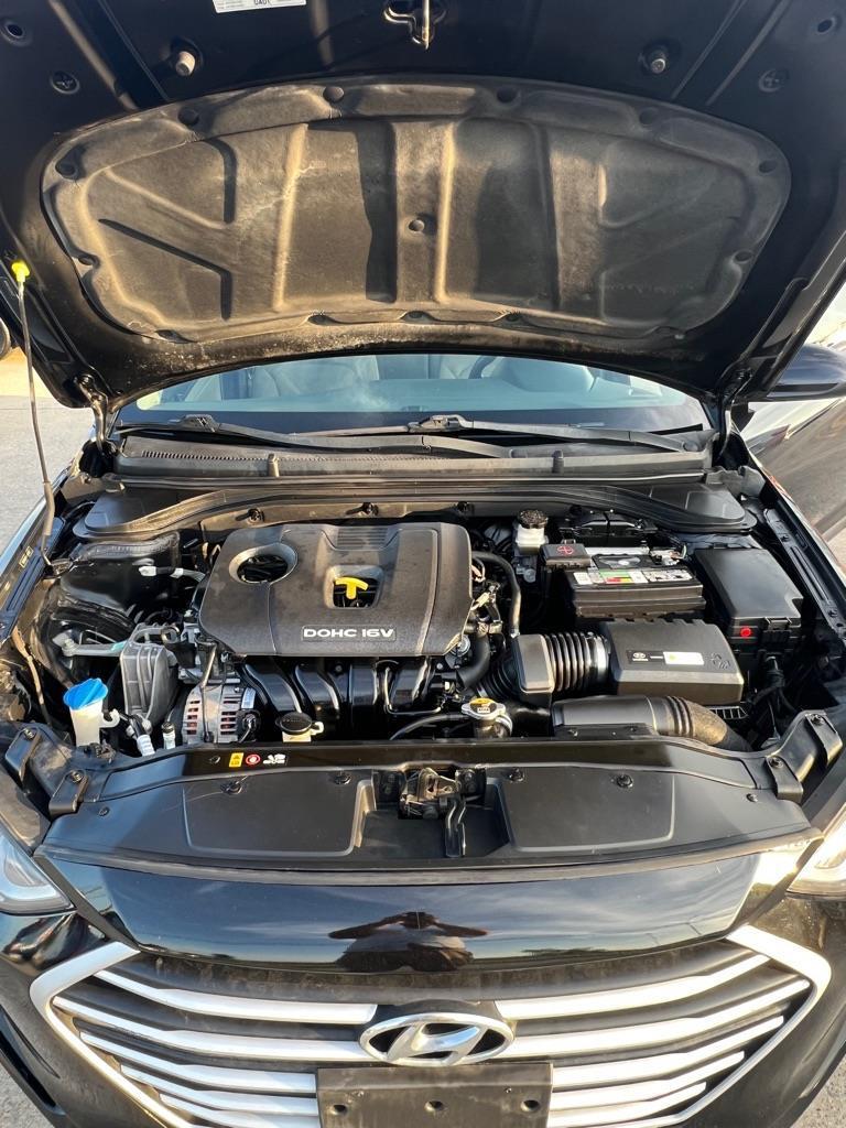 Hyundai Elantra Limited 2018