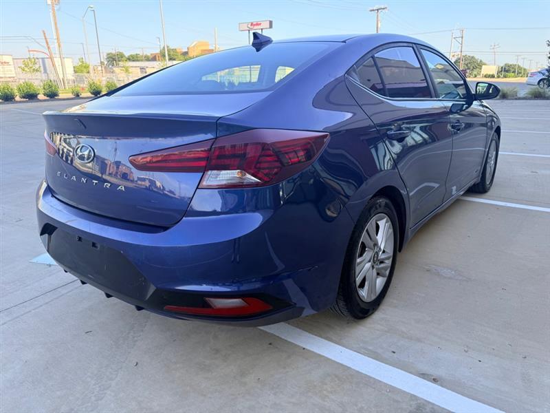 Hyundai Elantra Limited 2020