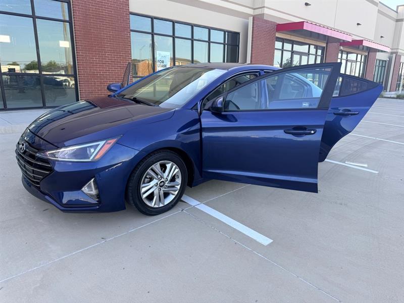 Hyundai Elantra Limited 2020