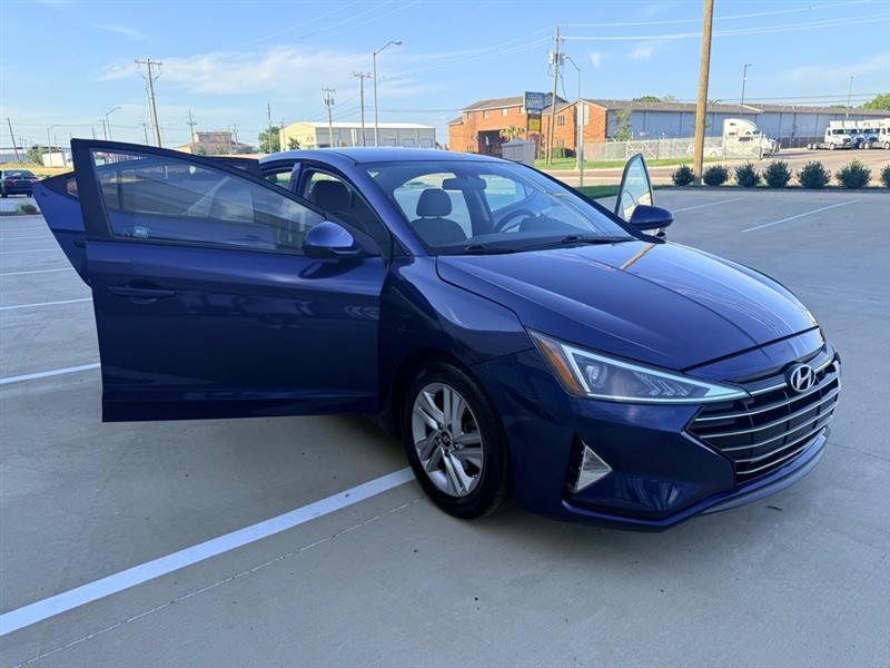Hyundai Elantra Limited 2020