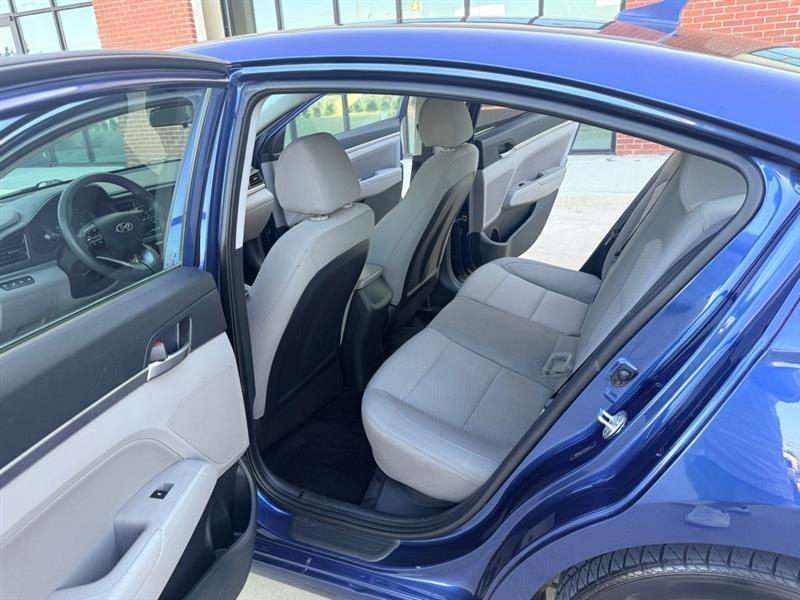 Hyundai Elantra Limited 2020
