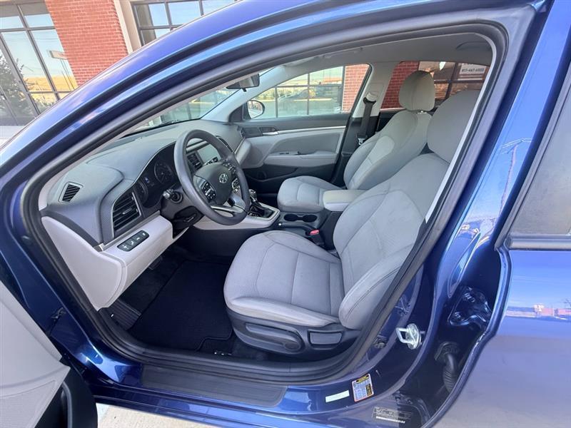 Hyundai Elantra Limited 2020