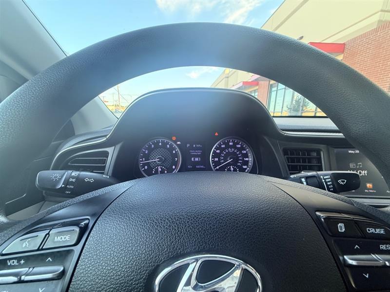Hyundai Elantra Limited 2020
