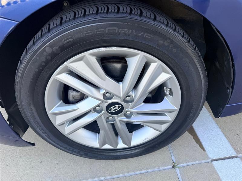 Hyundai Elantra Limited 2020