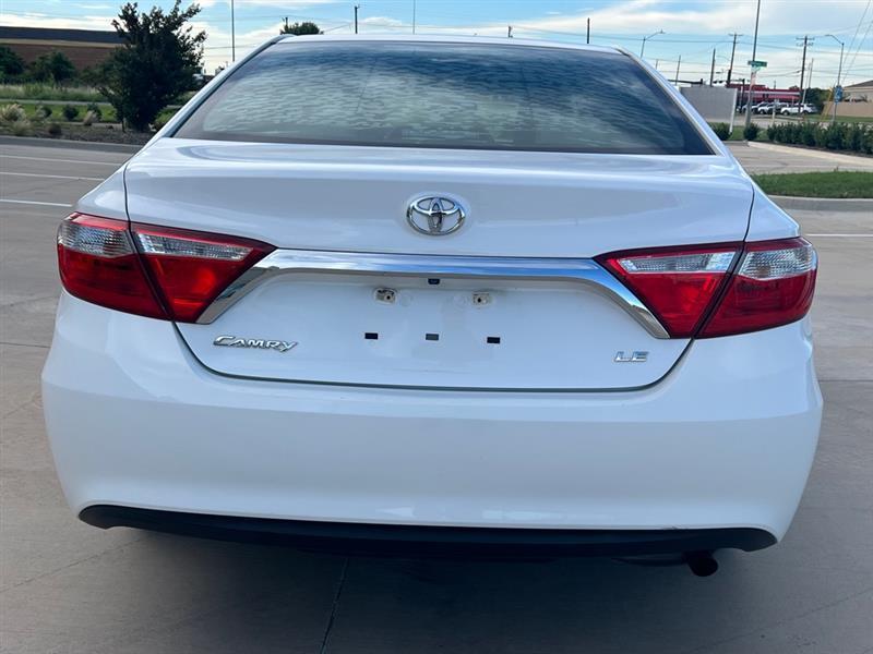 Toyota Camry LE 2017