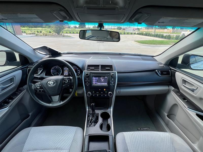 Toyota Camry LE 2017