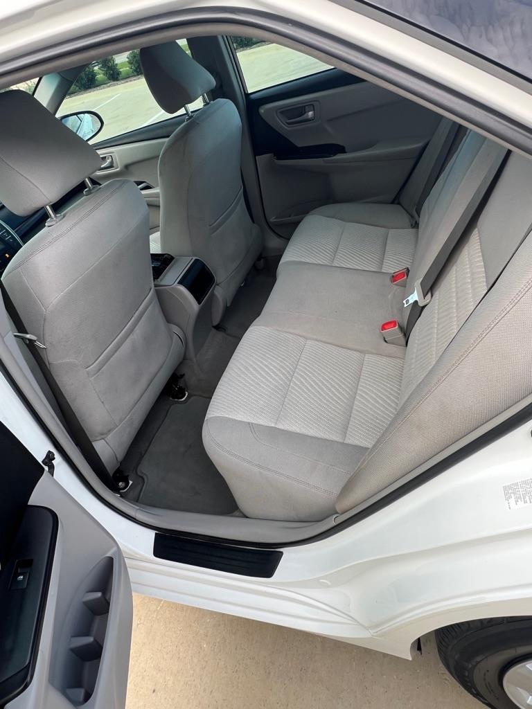 Toyota Camry LE 2017
