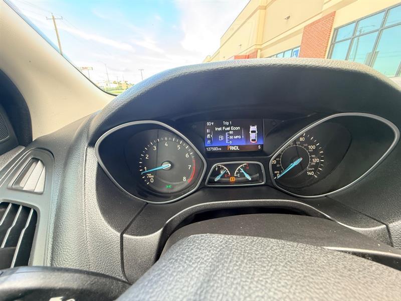 Ford Focus SE Hatch 2017