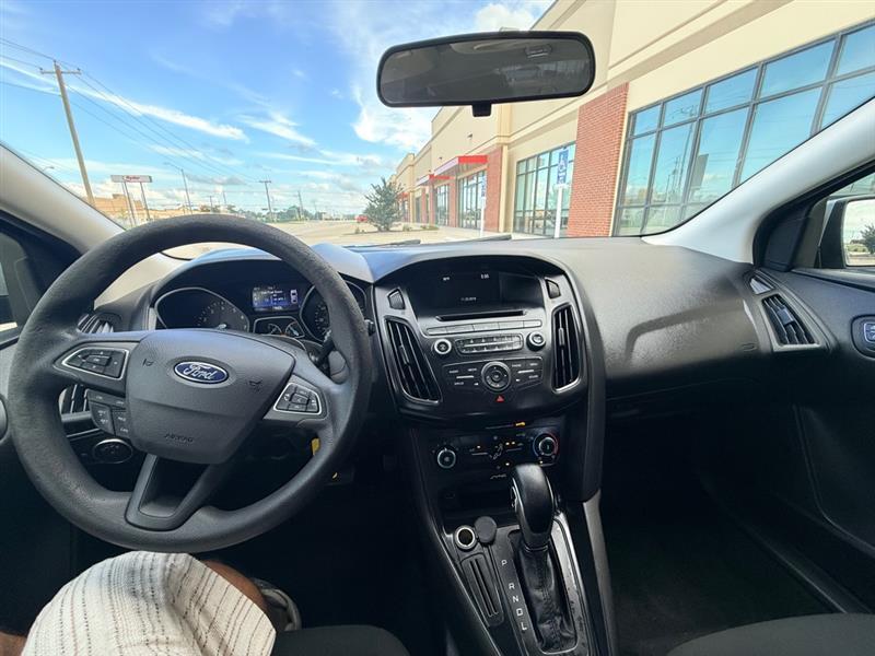 Ford Focus SE Hatch 2017