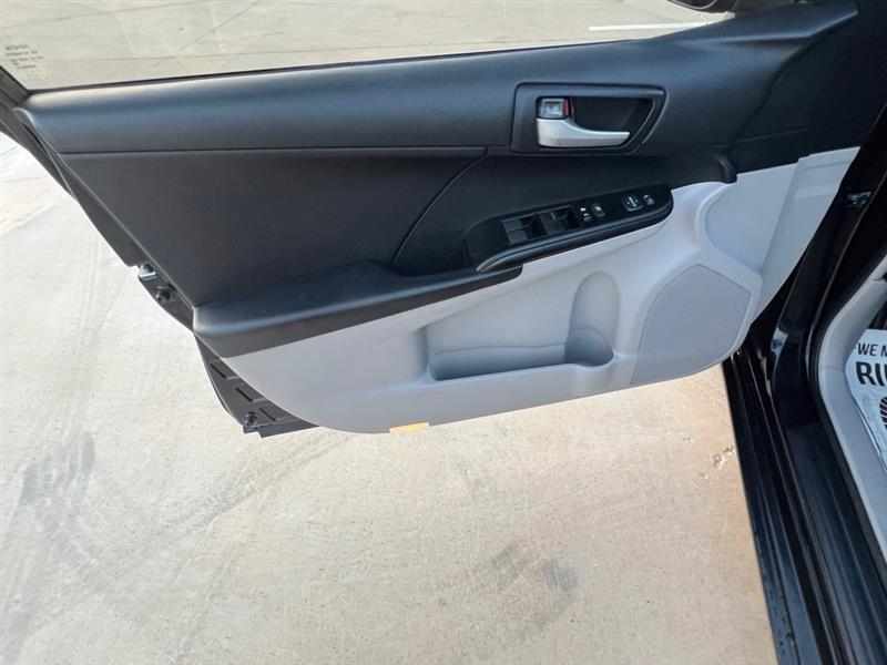 Toyota Camry L 2013