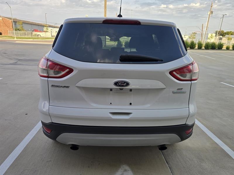 Ford Escape SE FWD 2016
