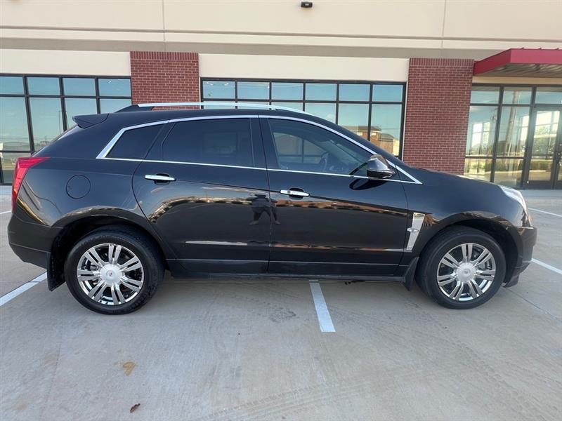 Cadillac SRX Luxury Collection 2011