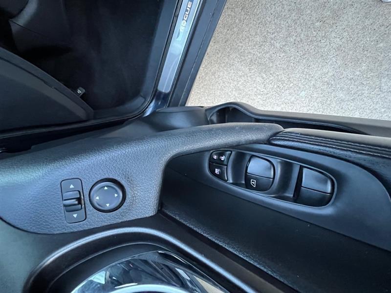 Nissan Rogue S 2WD 2016