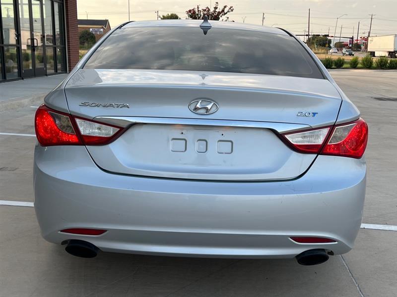 Hyundai Sonata SE Auto 2011
