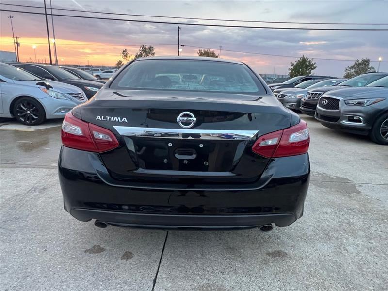 Nissan Altima 2.5 S 2018