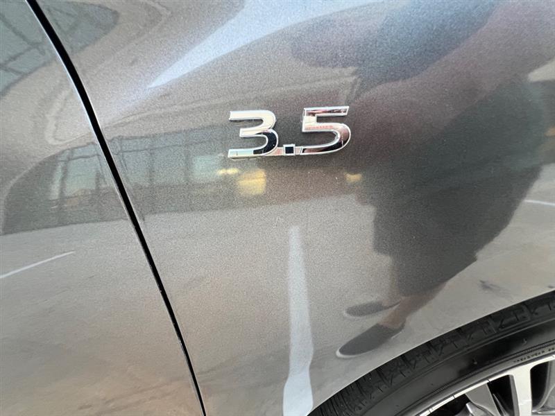 Infiniti QX60 PURE 2020