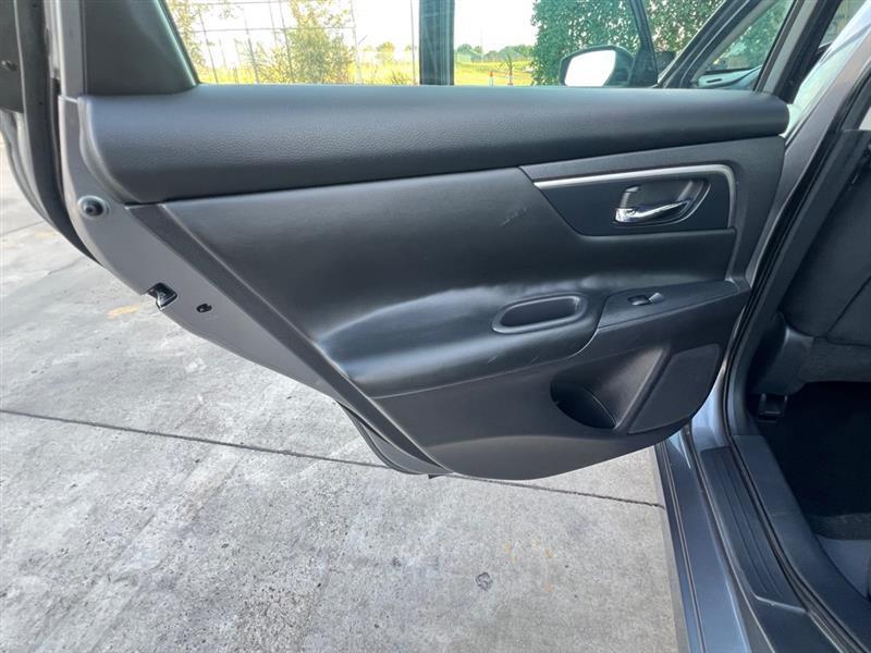 Nissan Altima 2.5 2015
