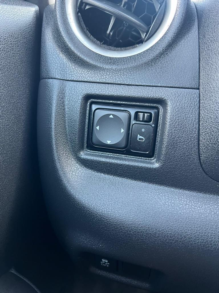 Nissan Versa Note S 2016