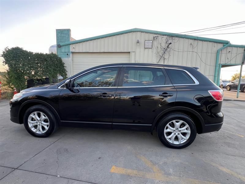 Mazda CX-9 Touring 2011