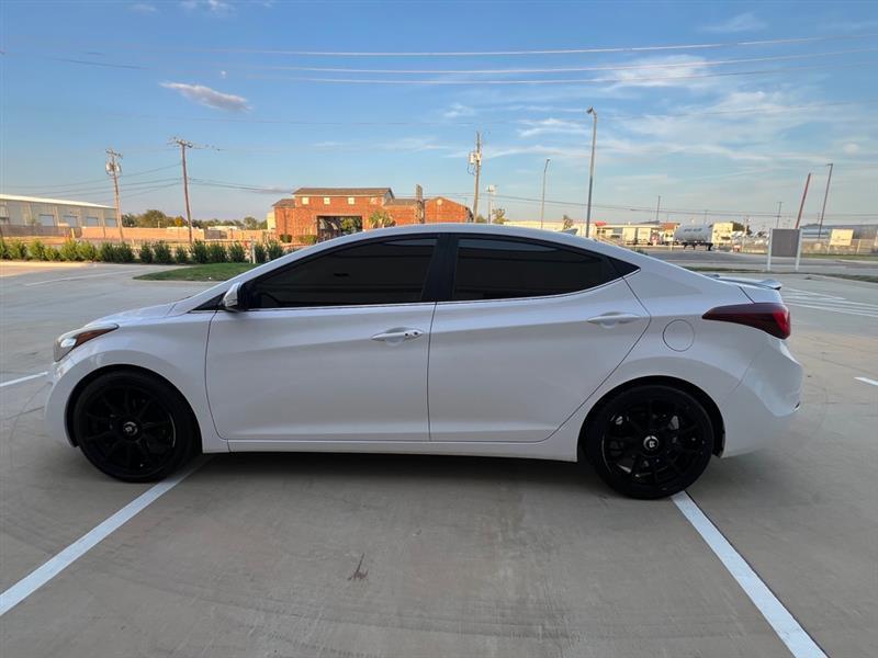 Hyundai Elantra Sport 6AT 2015