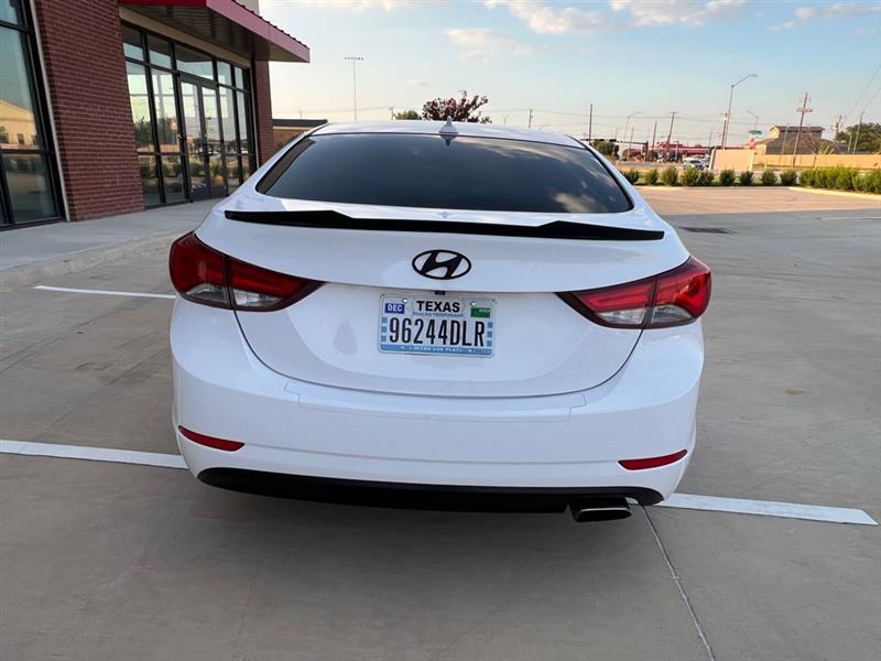 Hyundai Elantra Sport 6AT 2015