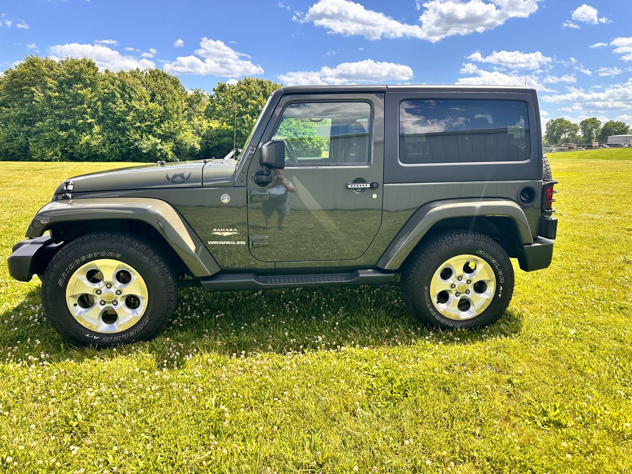 2015 Jeep Wrangler 4WD 2dr Sahara