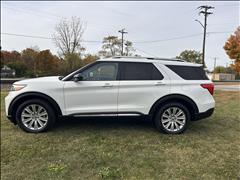 2020 Ford Explorer 