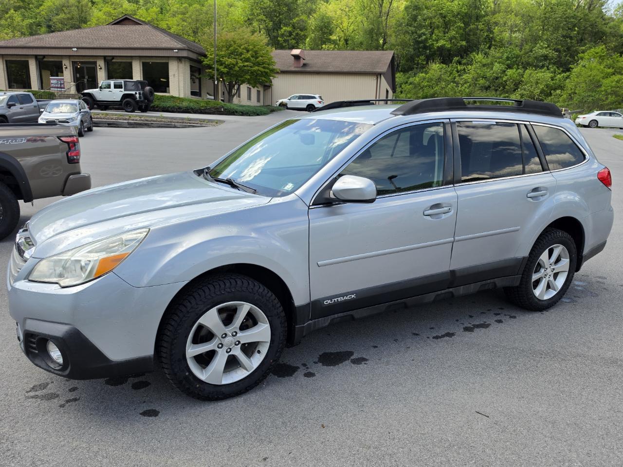 2013 Subaru Outback 2.5i Premium