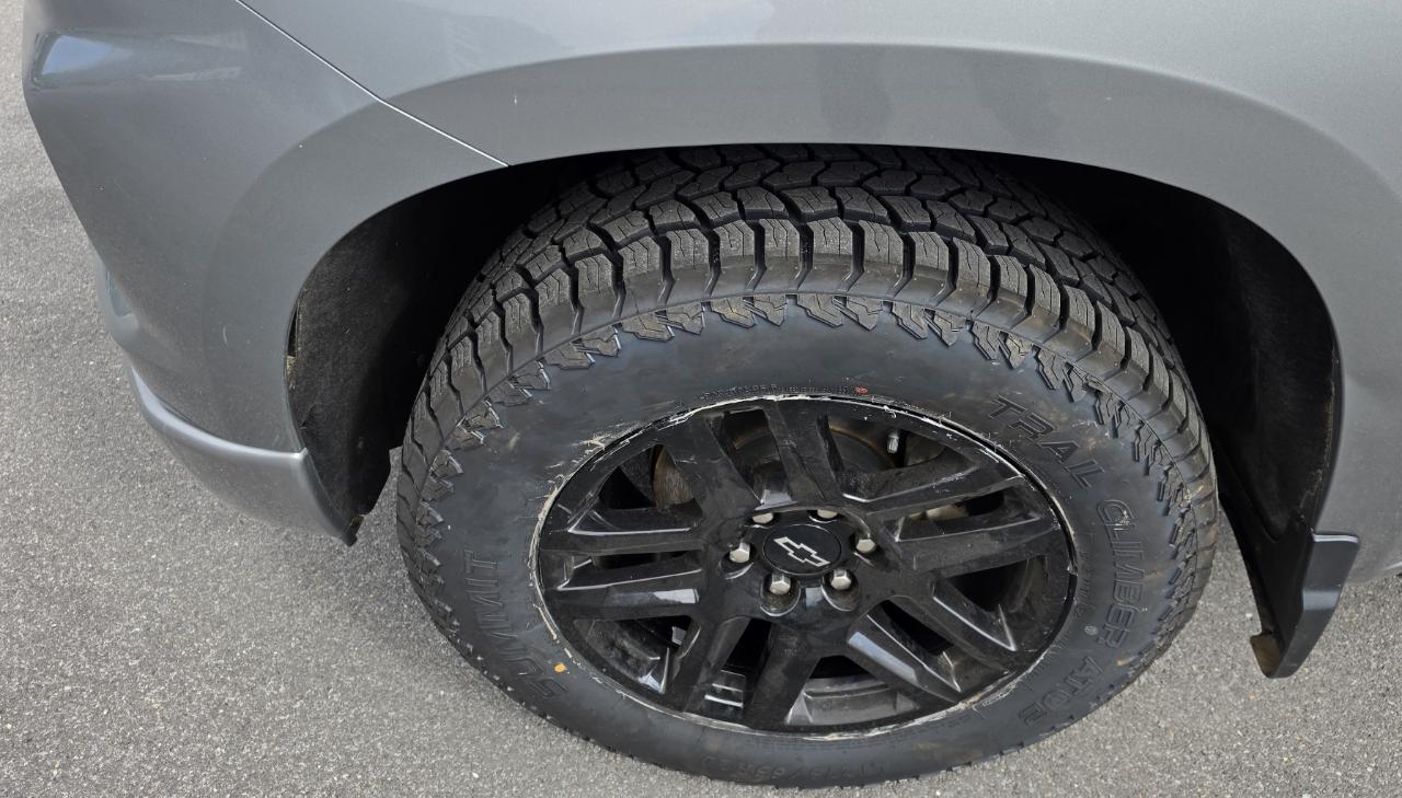 Chevrolet Silverado 1500 Custom Crew Cab 4WD 2023