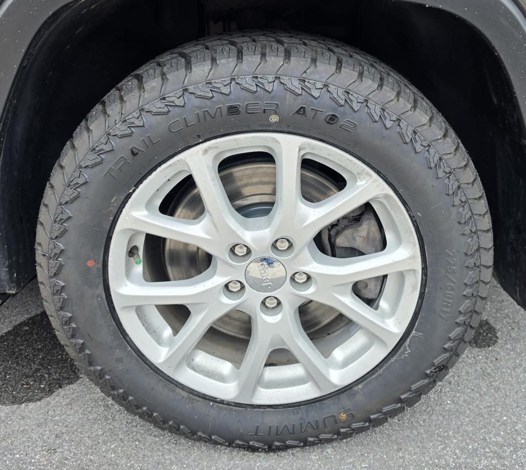 Jeep Cherokee Latitude FWD 2017