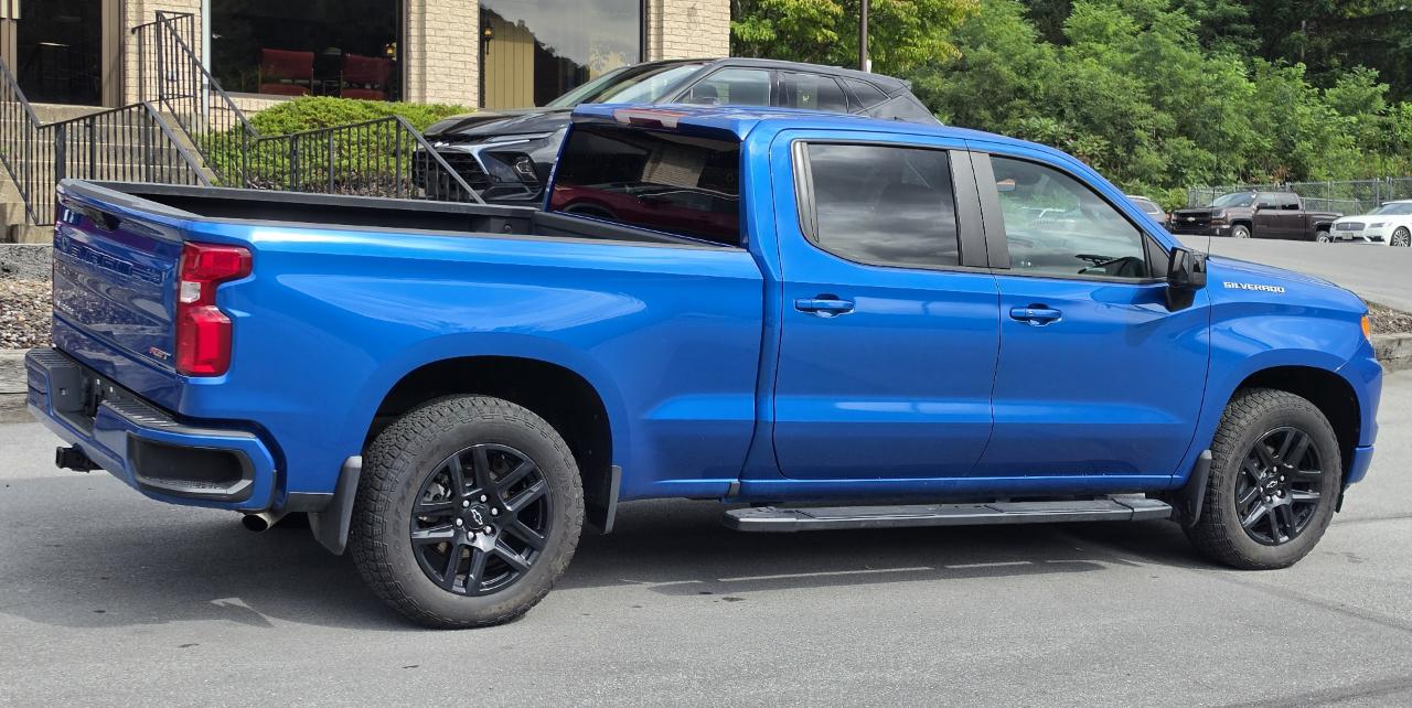 Chevrolet Silverado 1500 RST Crew Cab 4WD 2024
