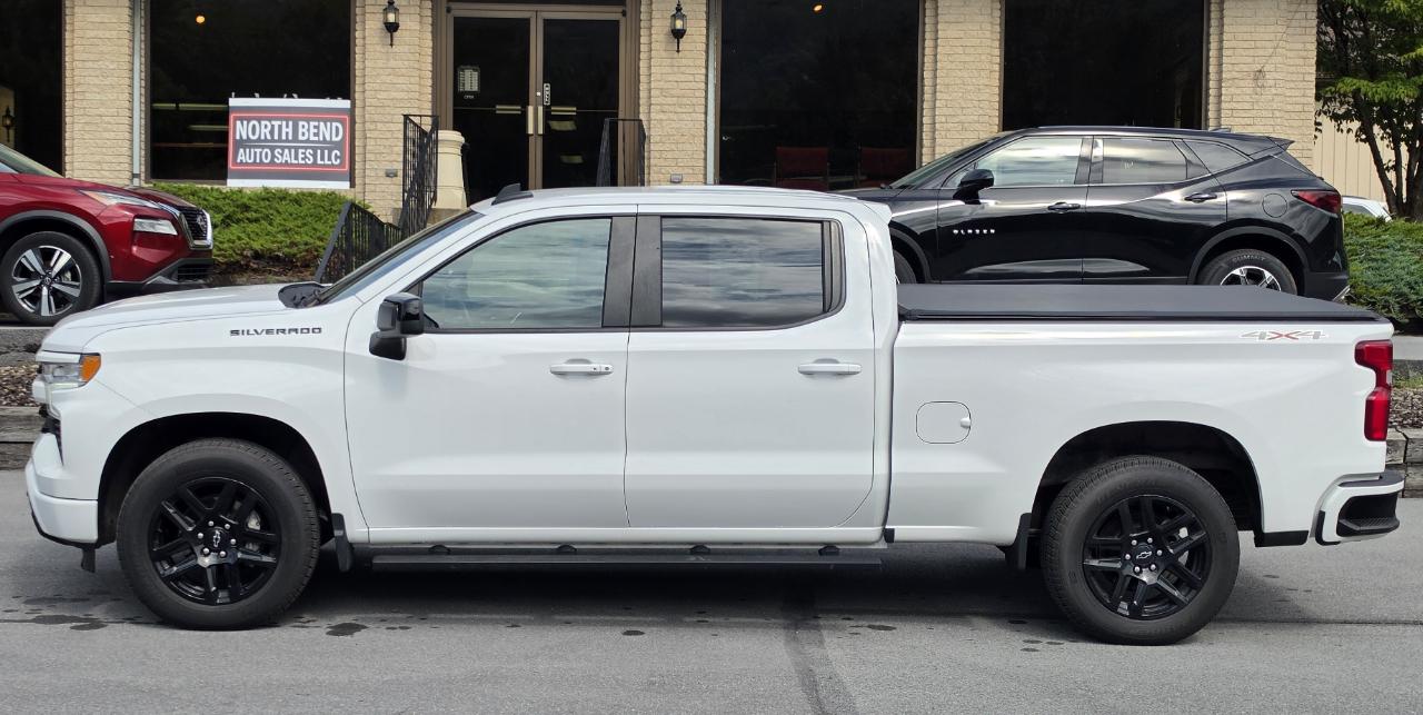 Chevrolet Silverado 1500 RST Crew Cab 4WD 2024