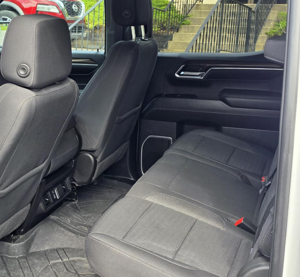 Chevrolet Silverado 1500 RST Crew Cab 4WD 2024