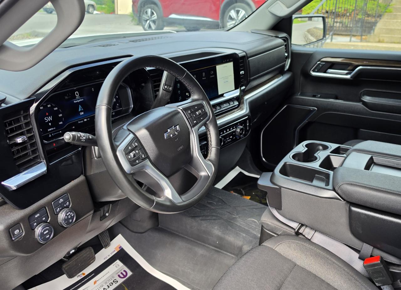 Chevrolet Silverado 1500 RST Crew Cab 4WD 2024