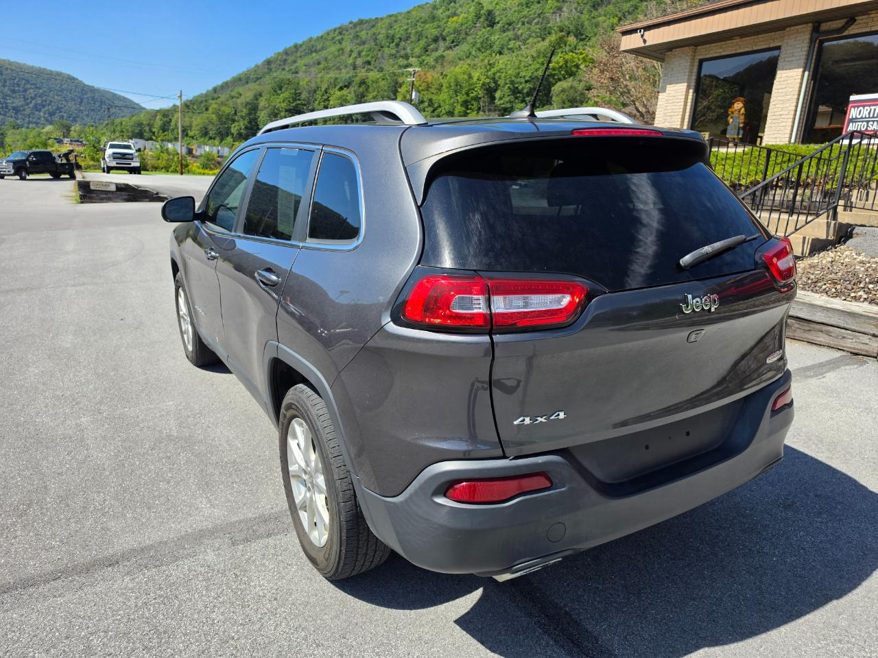Jeep Cherokee Latitude 4WD 2015