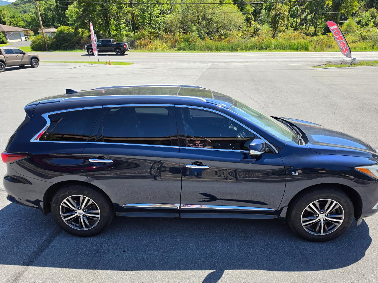 Infiniti QX60 Base AWD 2017