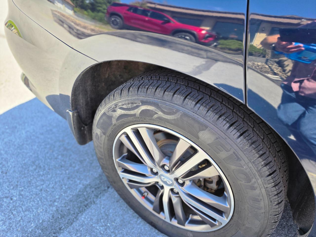 Infiniti QX60 Base AWD 2017