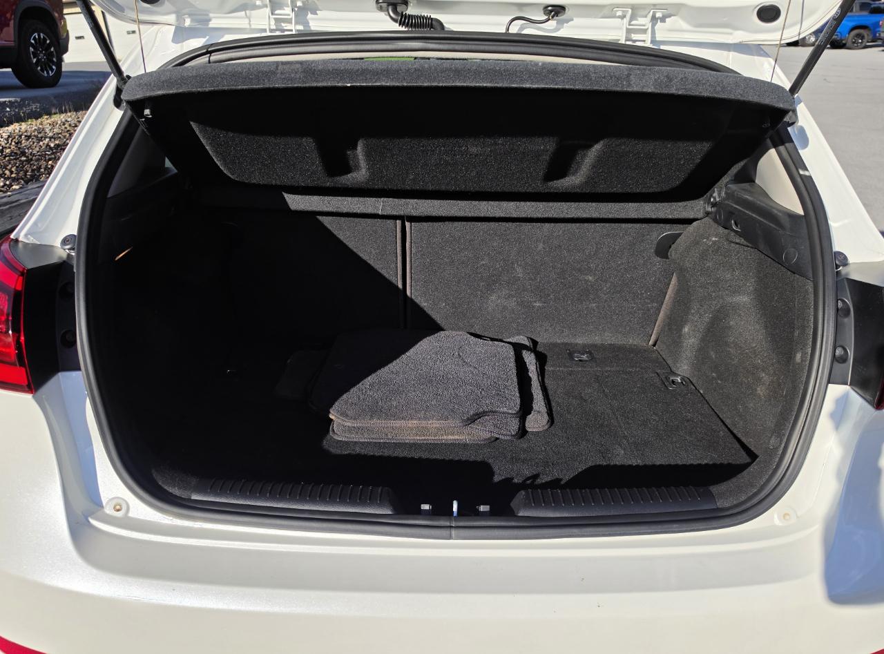 Kia Forte 5-Door EX 2017