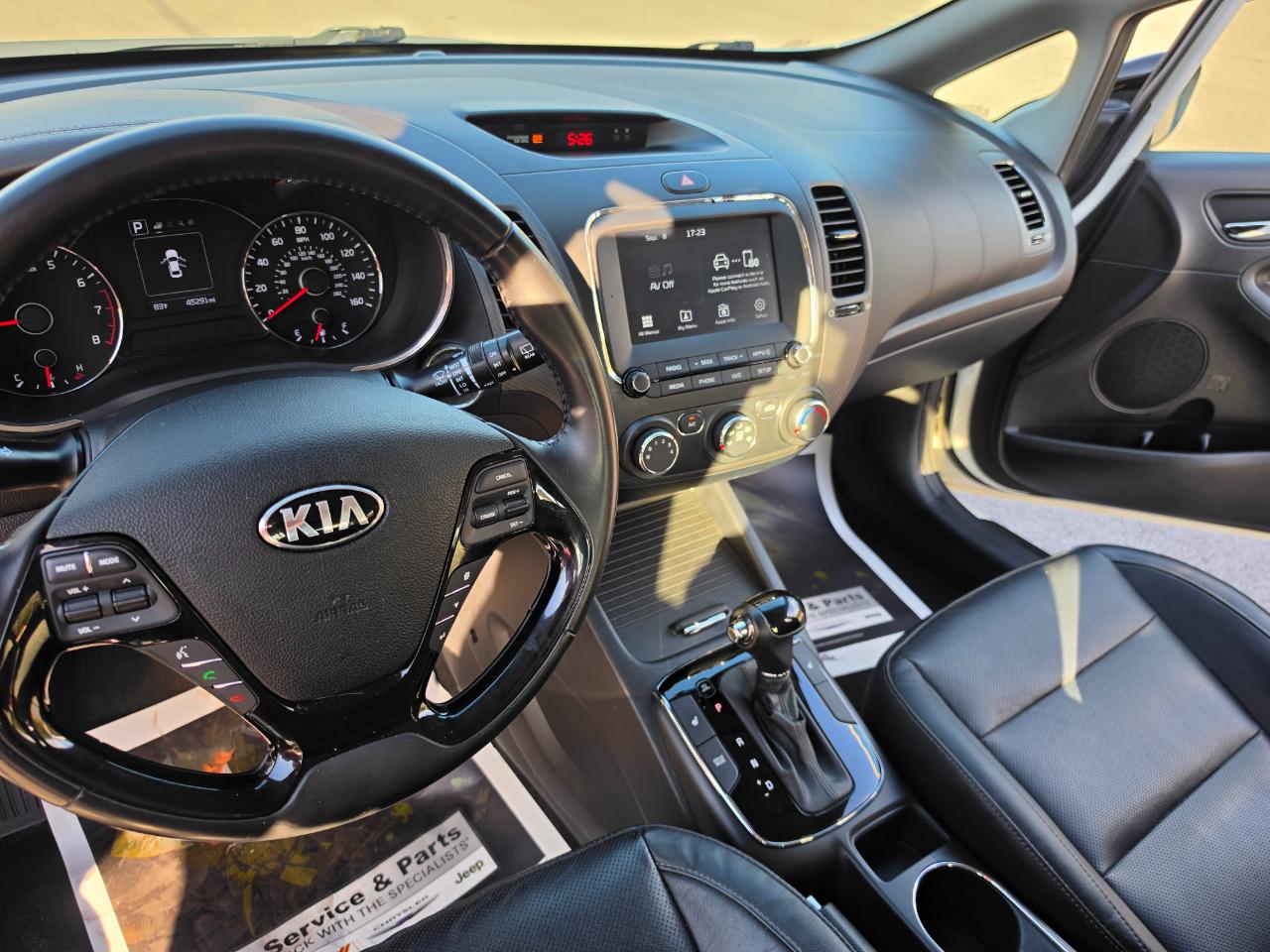 Kia Forte 5-Door EX 2017
