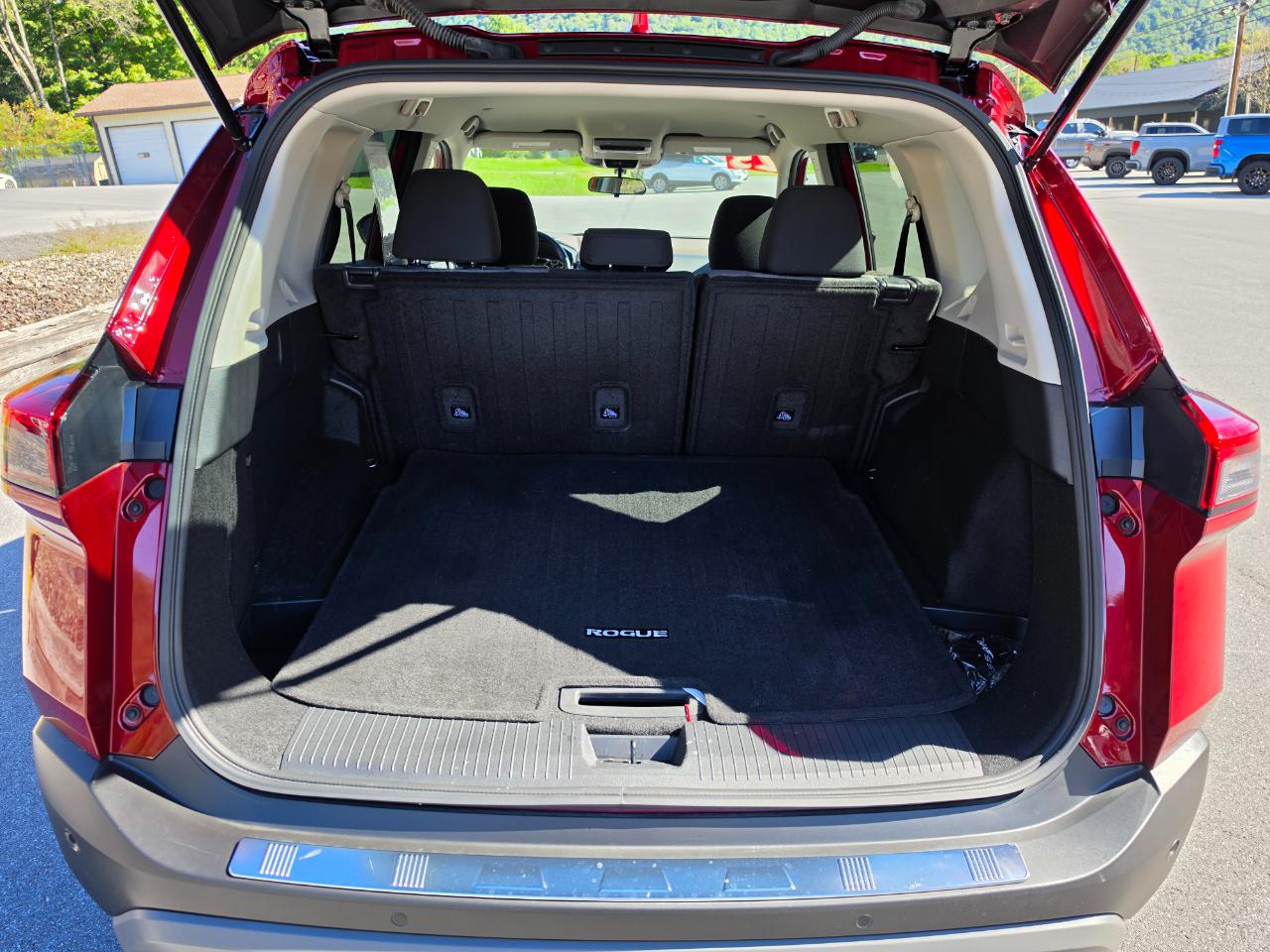Nissan Rogue SV AWD 2023
