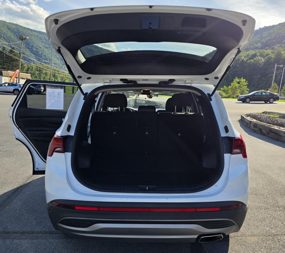 Hyundai Santa Fe SE AWD 2023