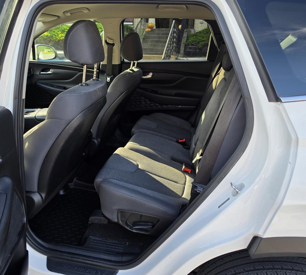 Hyundai Santa Fe SE AWD 2023